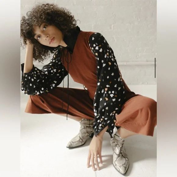 where Mountains Meet Lore Jumpsuit - Picture 4 of 10